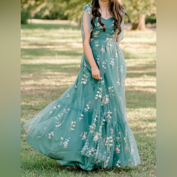 Maxianever Women's Tulle Dress Flower Embroidery - Picture 3 of 3